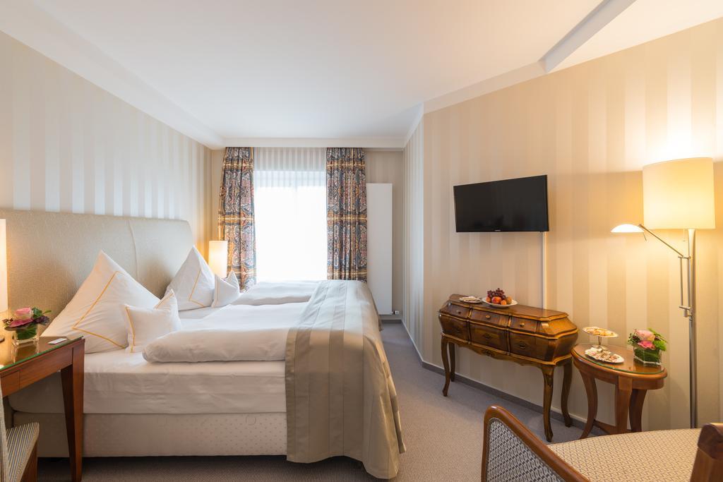 Privat-Hotel Villa Aurora Bad Neuenahr-Ahrweiler Ngoại thất bức ảnh